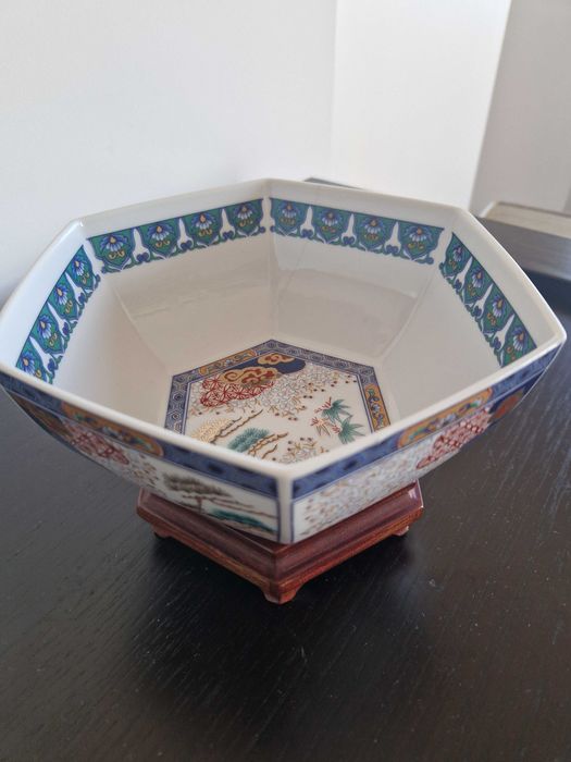 Tigela em Porcelana Japonesa