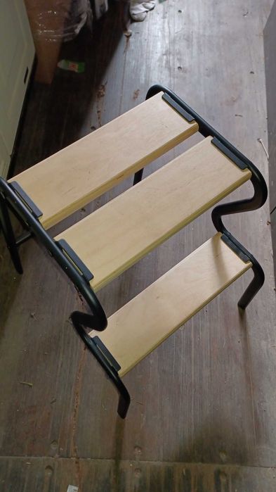 Stołek-podest IKEA BEKVÄM.