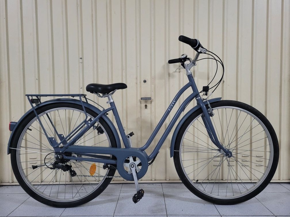 Bicicleta citadina Btwin Elops 120, quadro baixo, roda 700