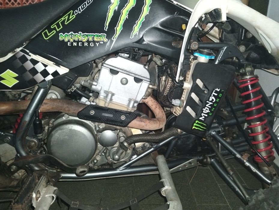 Mota Suzuki LT-Z 400 de 2004