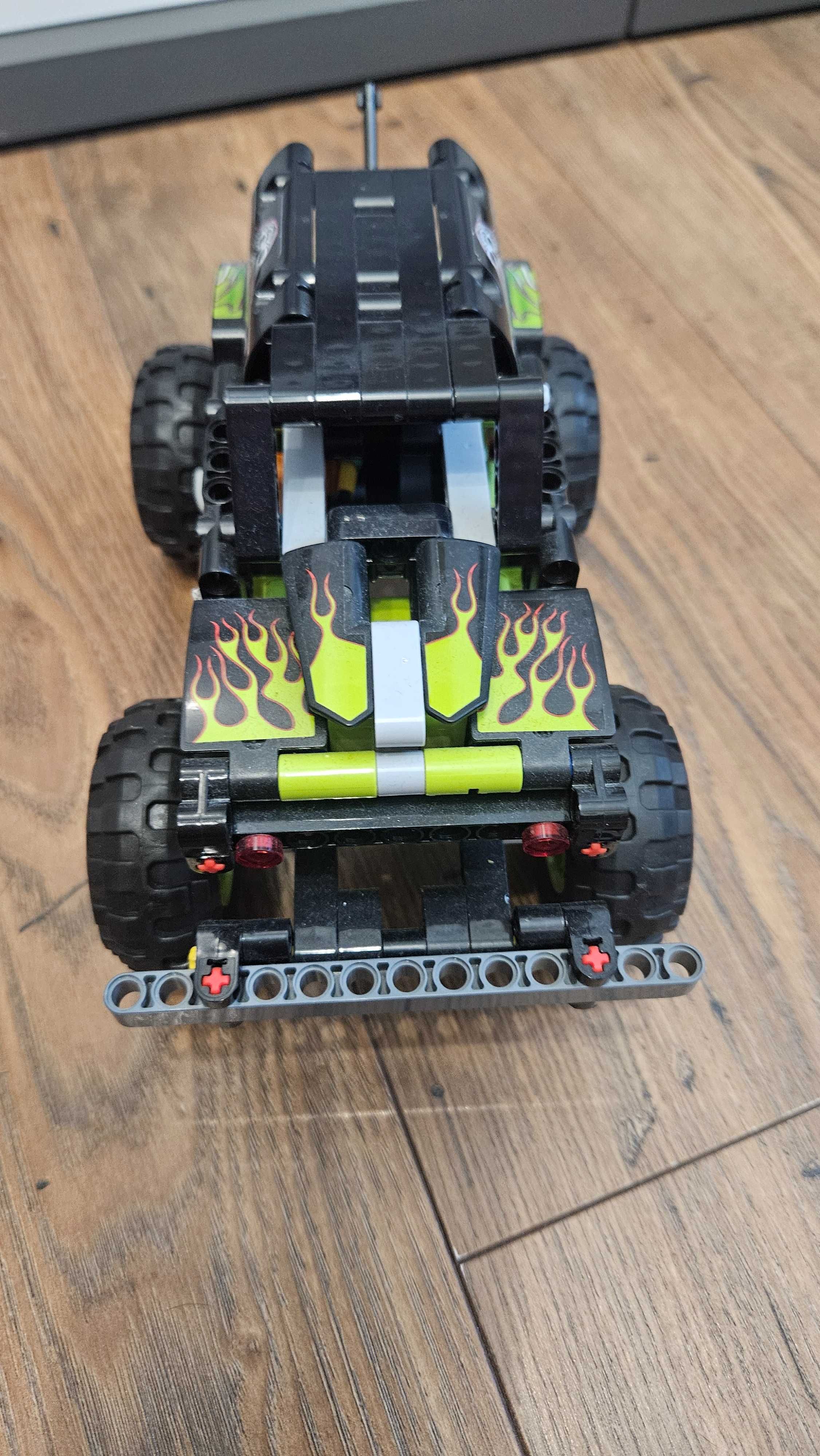 Sprzedam LEGO Technic Monster Jam Grave Digger 42118
