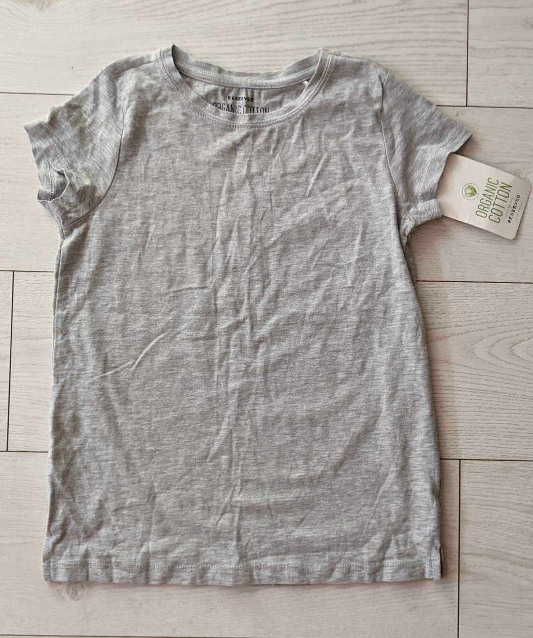 NOWY dziewczęcy t-shirt r. 122 Reserved szary Organic cotton