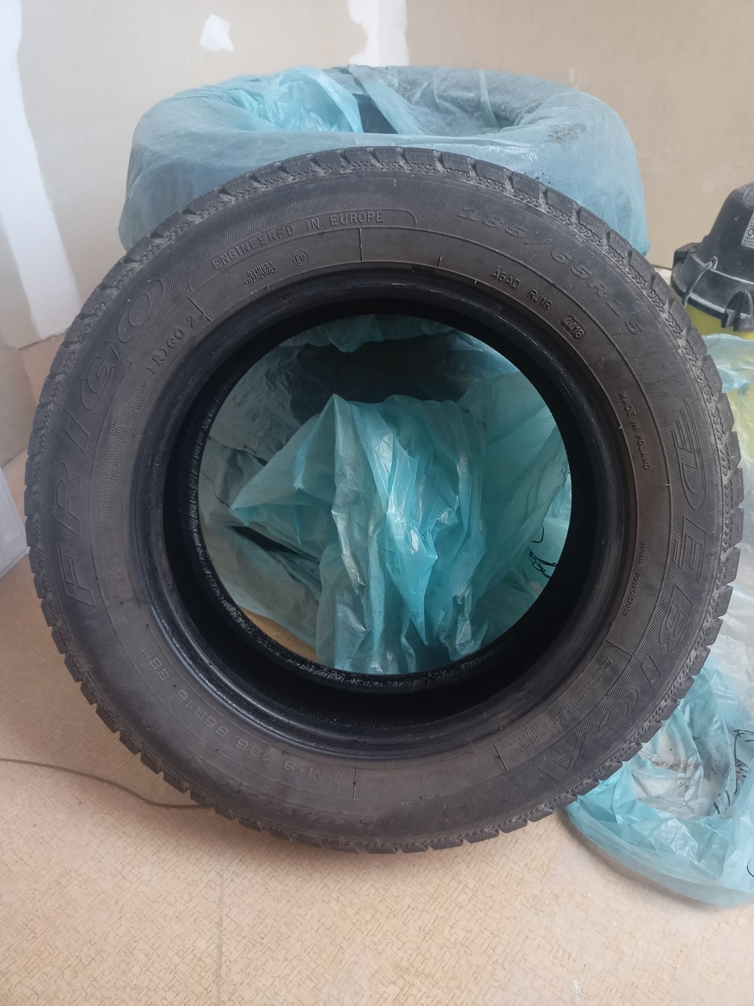 Opony zimowe Dębica Frigo 2 185/65 R15 4szt.