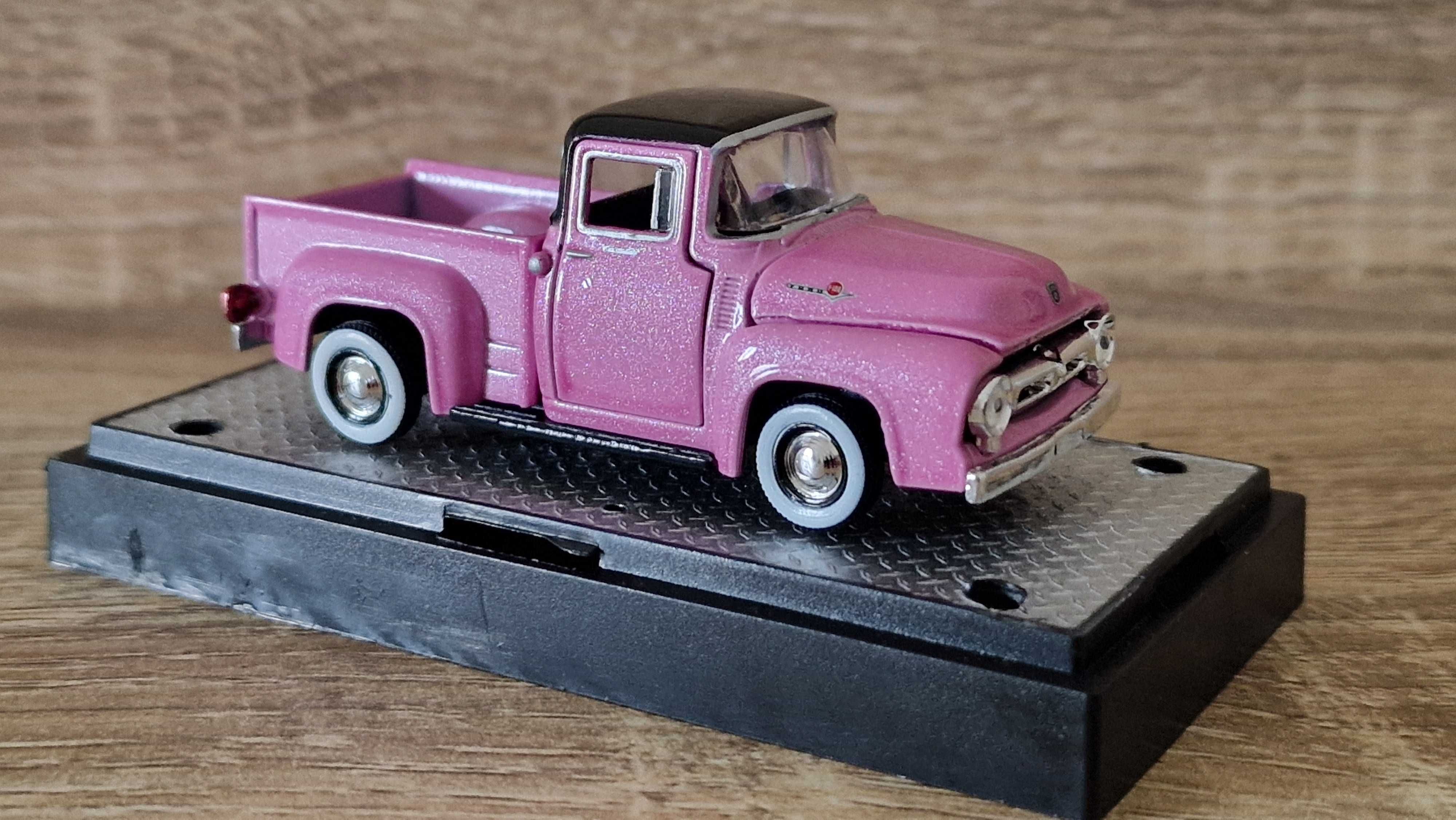 Ford F-100 «1956« 1:64