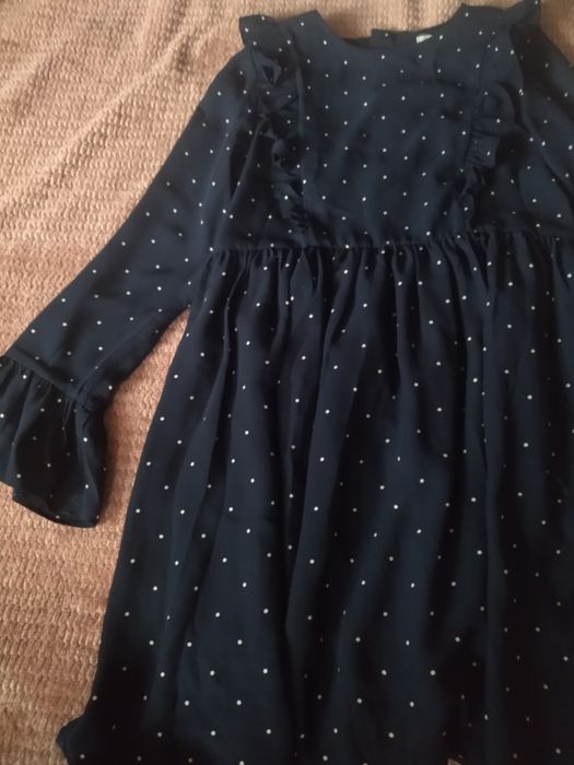 Sukienki rozmiar 146/152