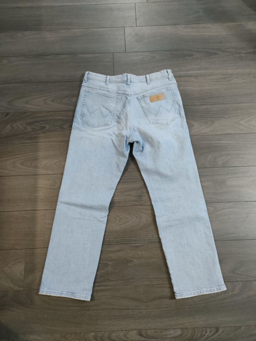 Jeansy Wrangler 38/30