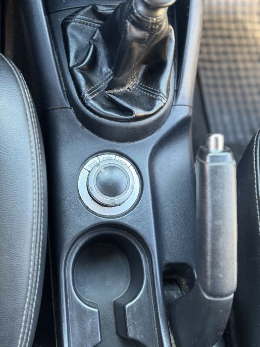 Авто для ЗСУ Peugeot 4007 2009 2.2d