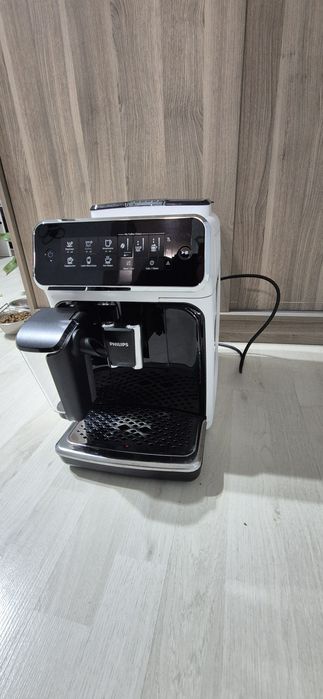 Ekspres do kawy Philips LatteGo 3200