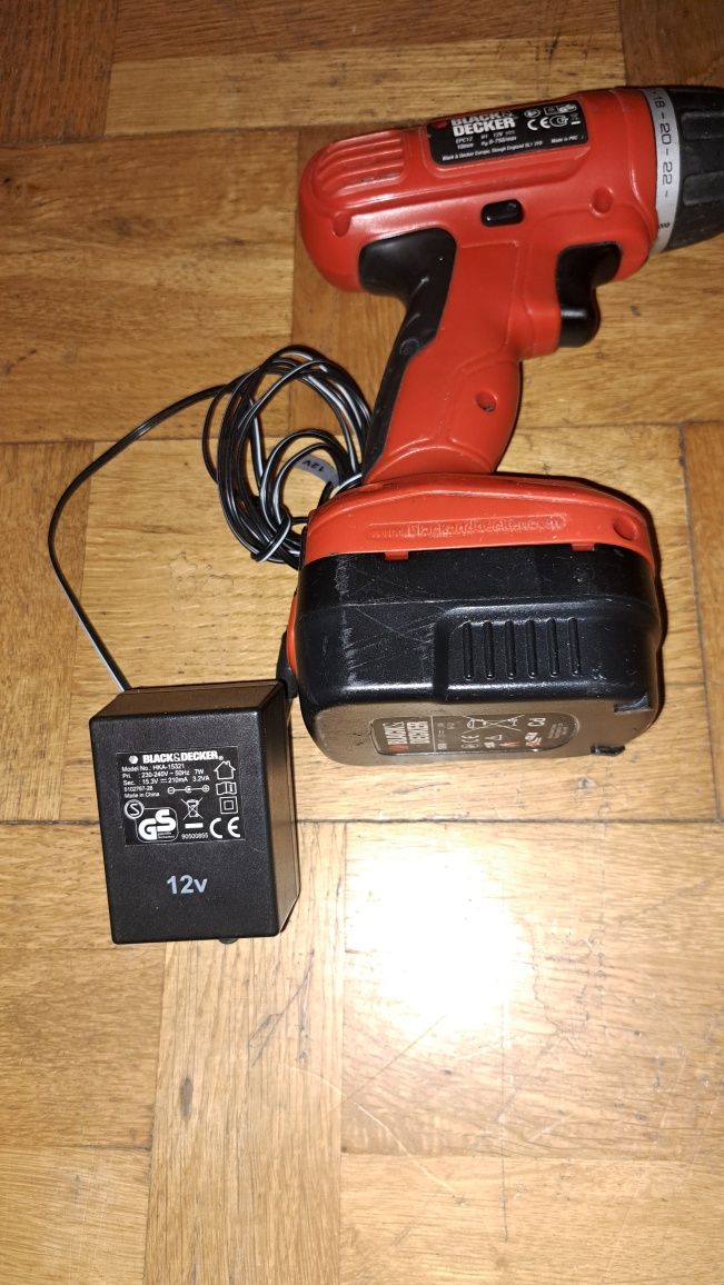 Wkrętarka Black Decker 12 v