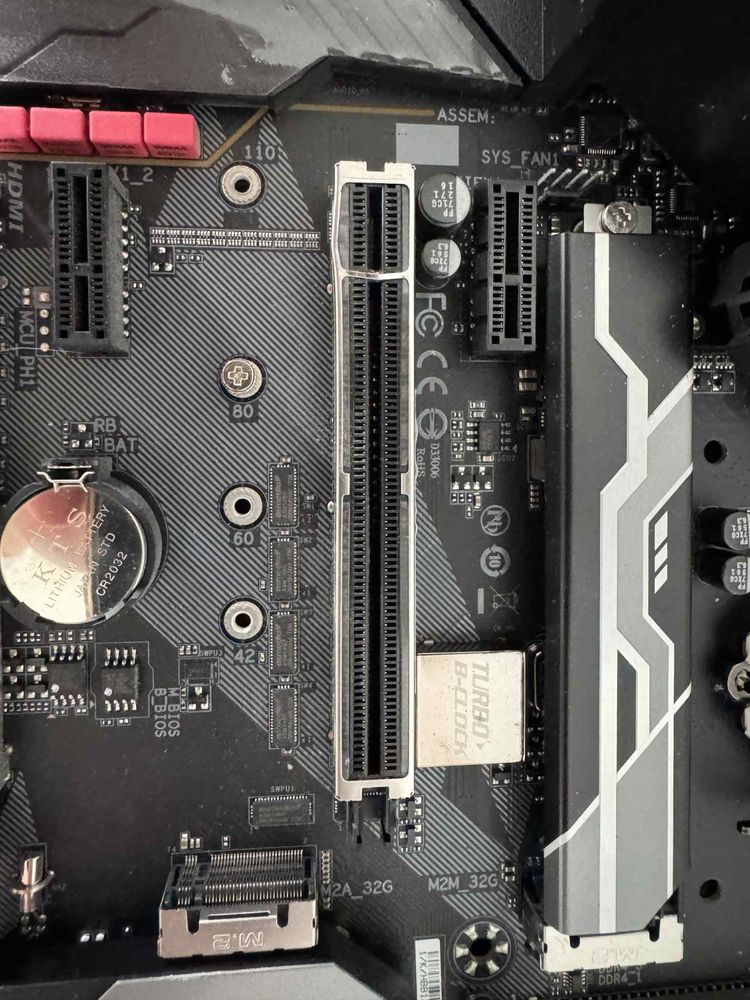 Aorus Z370 G7, i7-8700k, 4x8 3000Mhz CL14