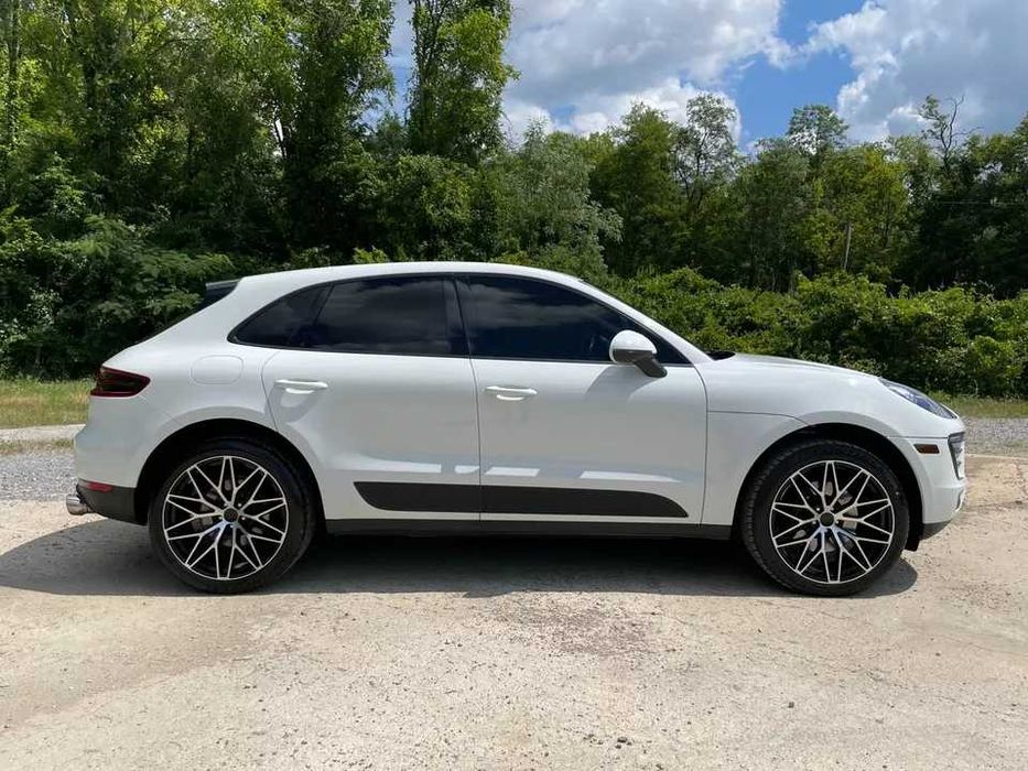 2018 Porsche Macan