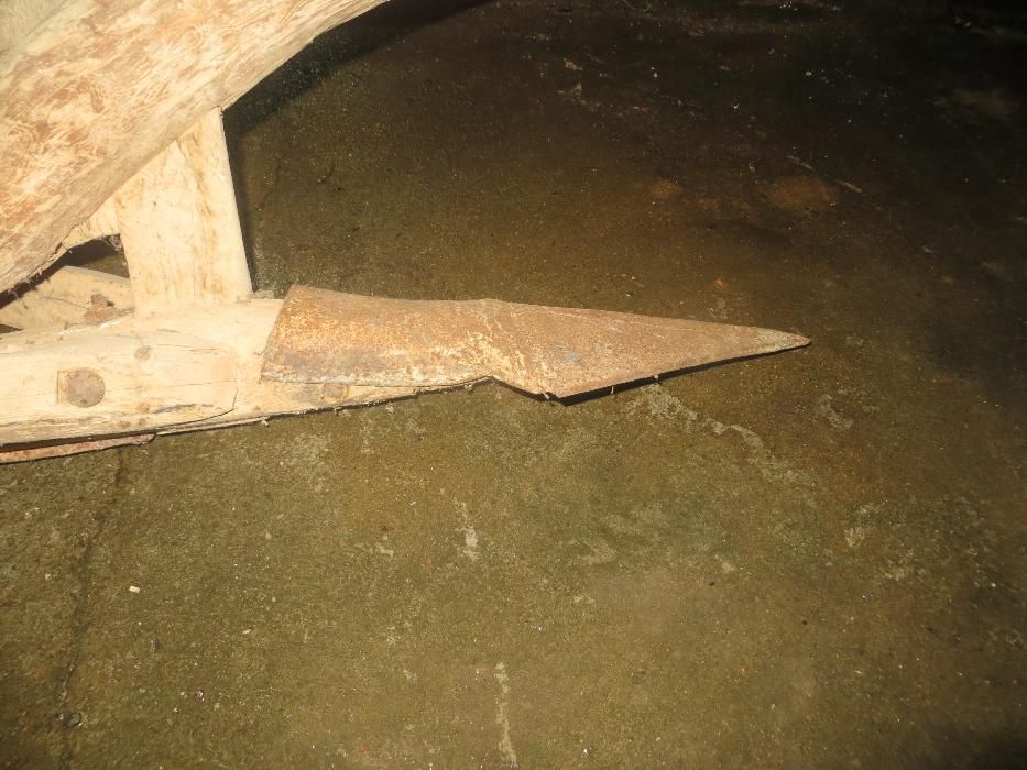charrua de bois de madeira bico em ferro novo
