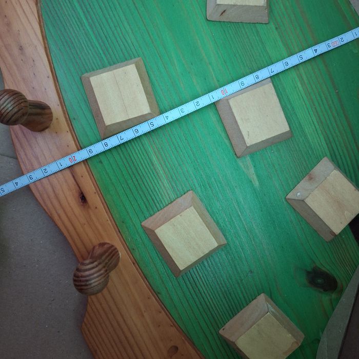 Wieszak drewniany żółw