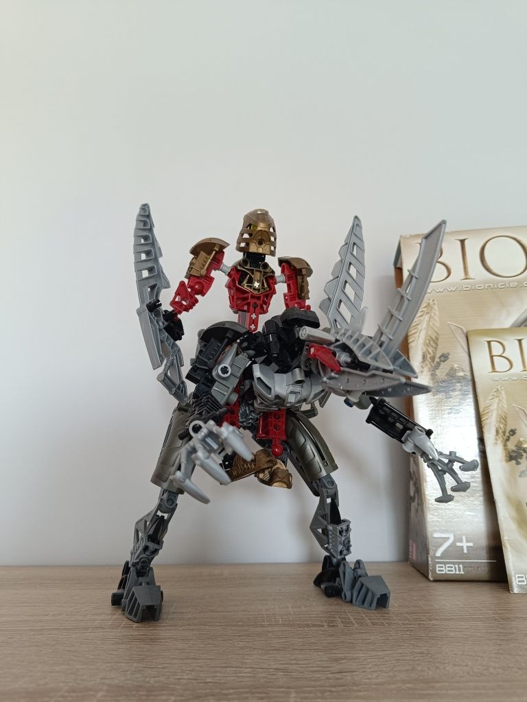 LEGO Bionicle Lhikan & Kikanalo 8811