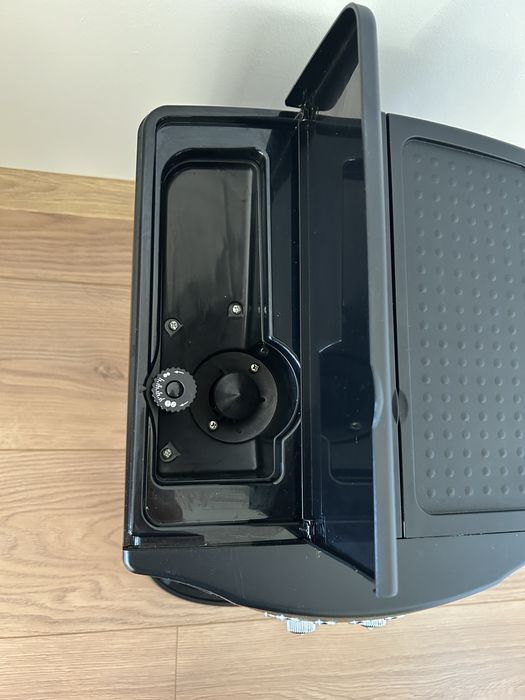 Ekspres ciśnieniowy Delonghi Magnifica