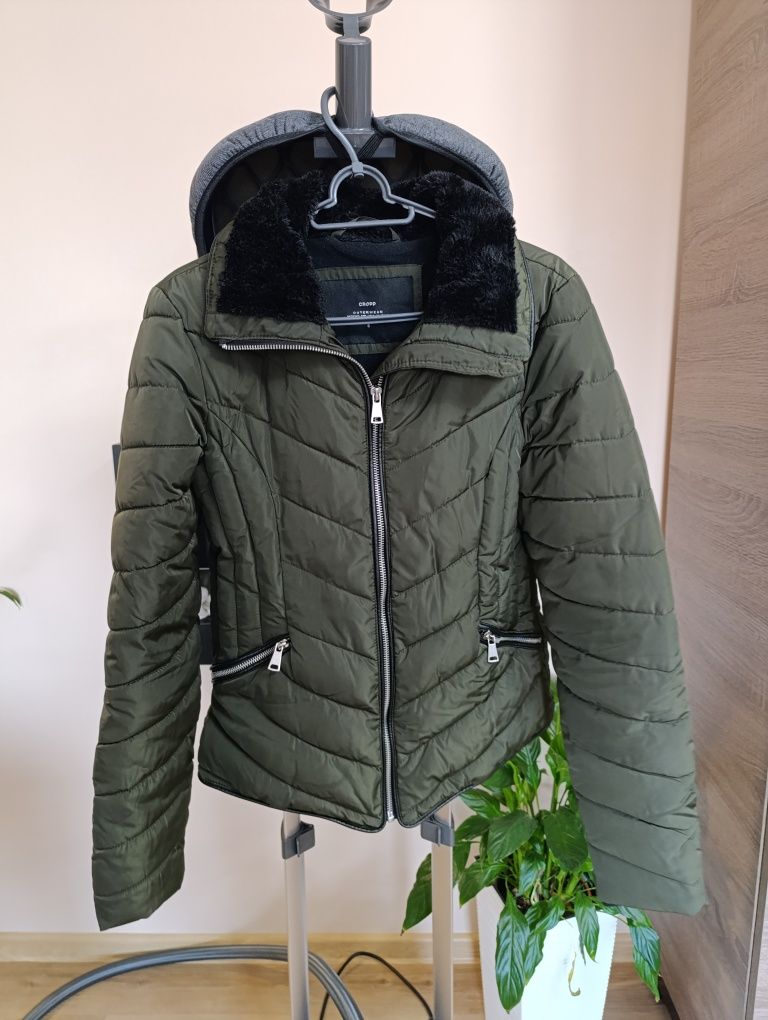 Kurtka puffer z wysokim kołnierzem CROPP S