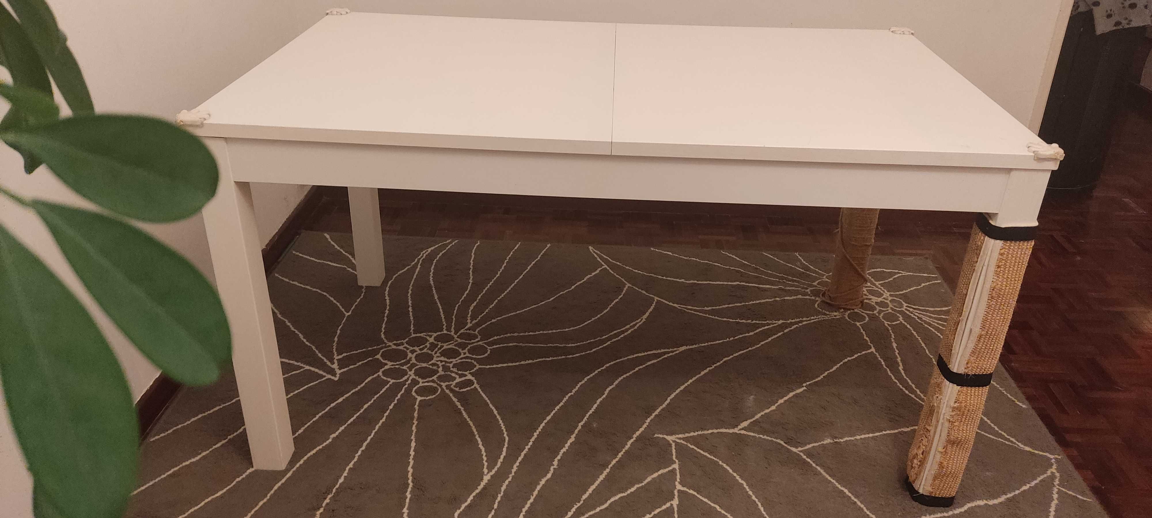 Mesa extensível branca ,IKEA, 140x 220x 84