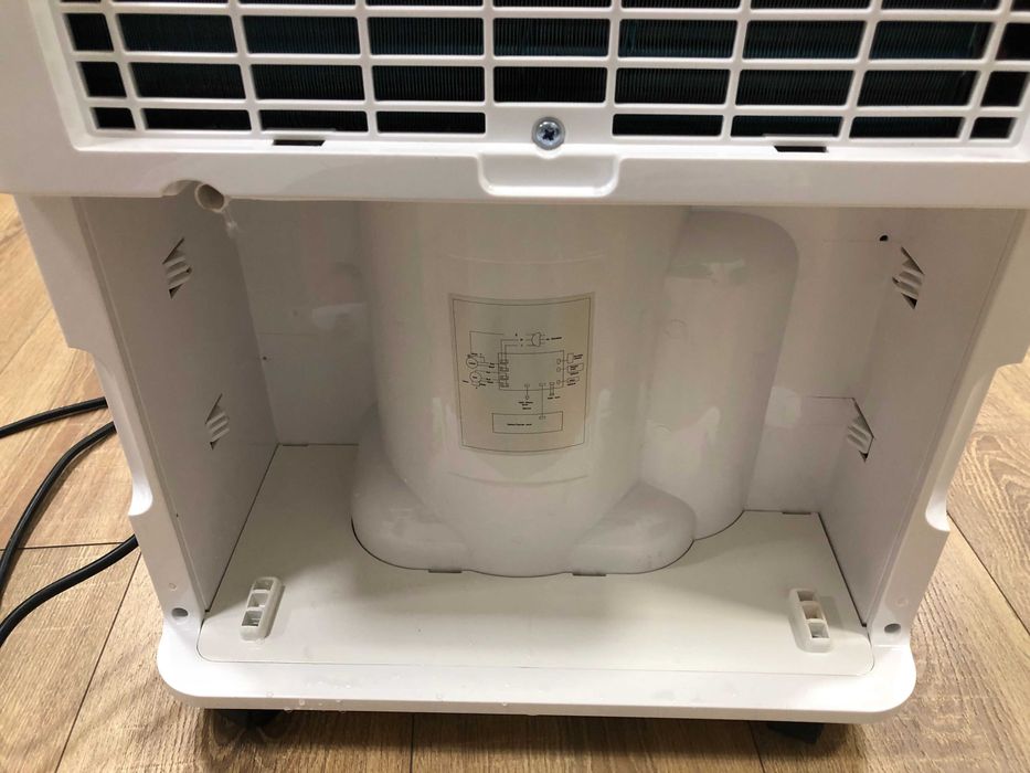 Осушувач повітря Mycond Giant Eco 50 літрів/доба до 80 м2