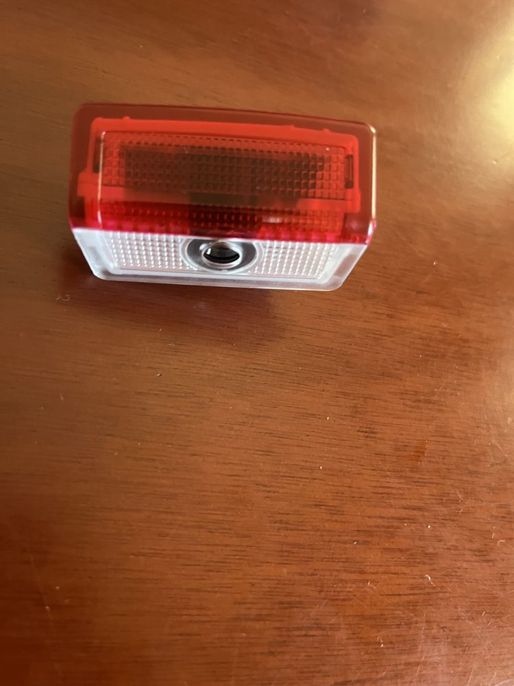 Luz de porta Mercedes