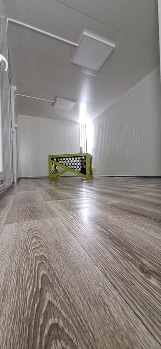 Pawilon biurowo-handlowy WC kontener mieszkalny sklep magazyn socjalny