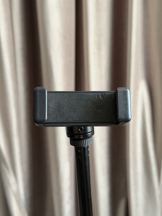 Штатив для телефону