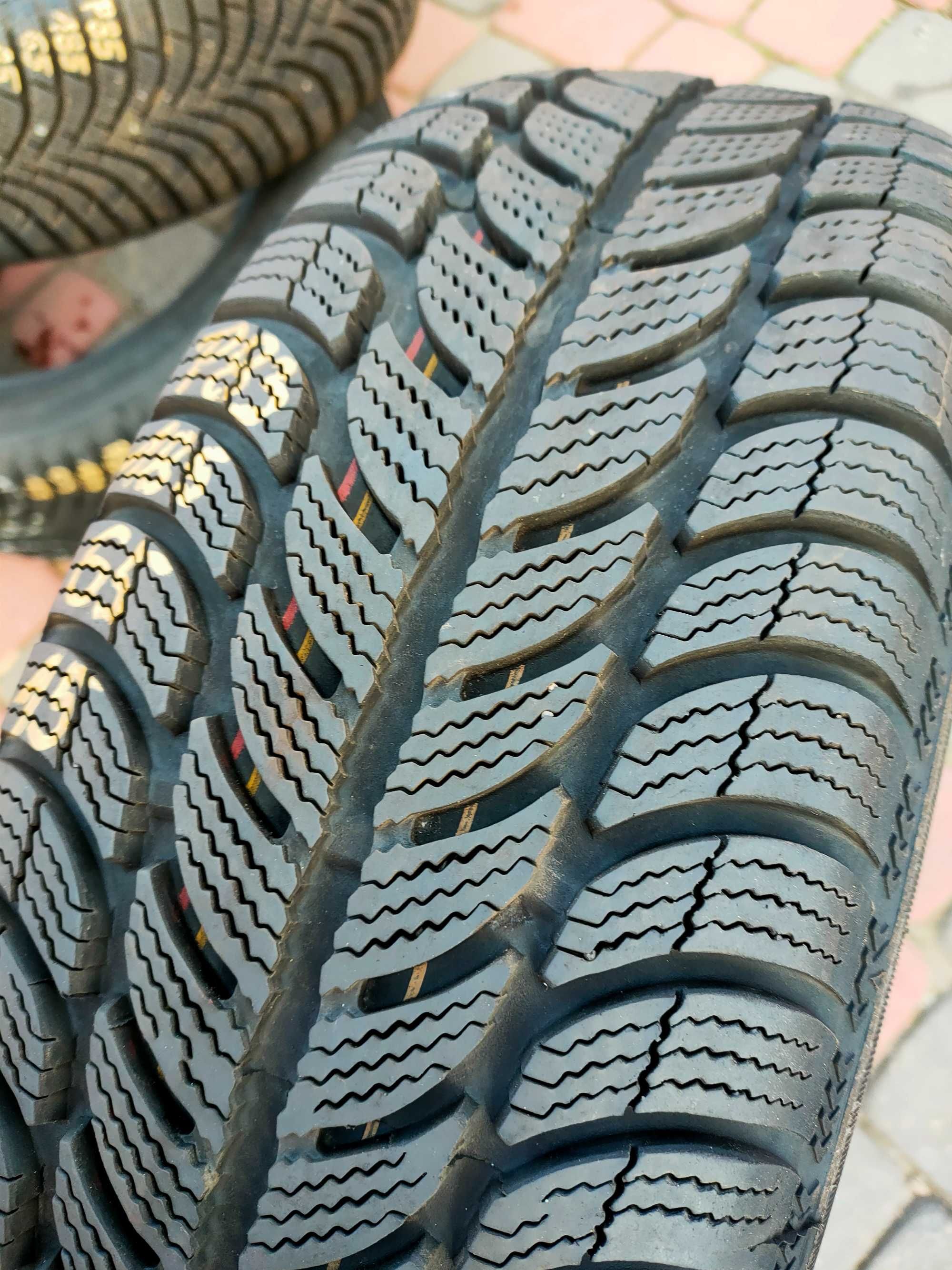 Opona zimowa Sava Eskimo 88T 185/65/15 P83