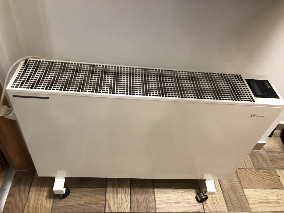 Grzejnik elektryczny Nogen 2000 W Energooszczędny
