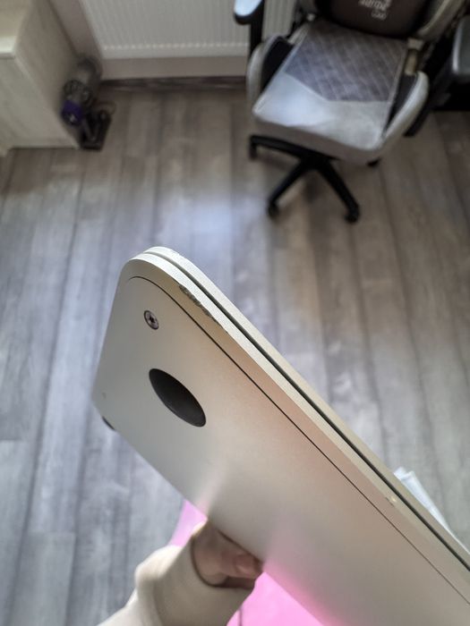 MacBook air 13” M1 8/256