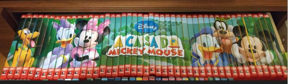 "A Casa do Mickey Mouse"  45 DVDs + 45 Livros de Atividades Educativas
