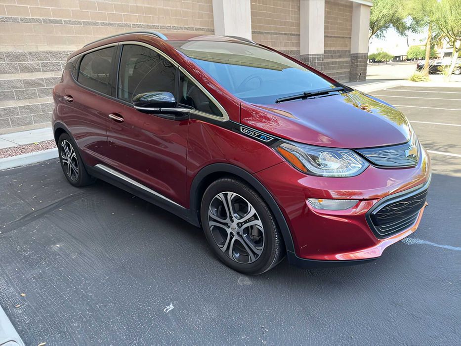 Chevrolet Bolt EV      2020