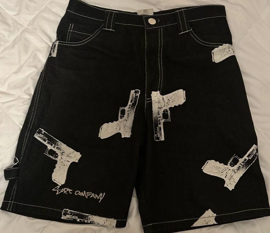 Продам шорти sort company glocks