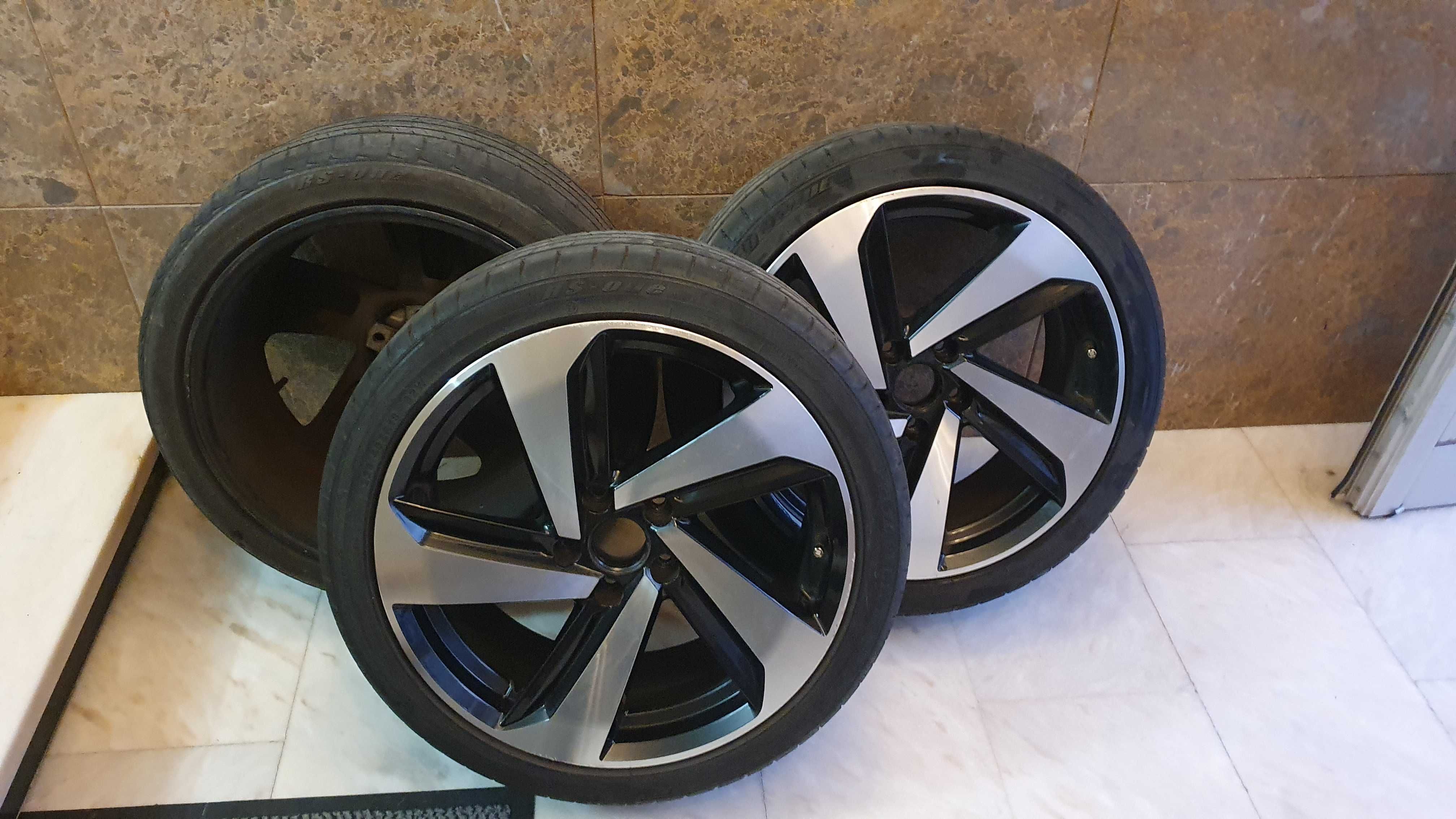 Jantes 18 GTI replica