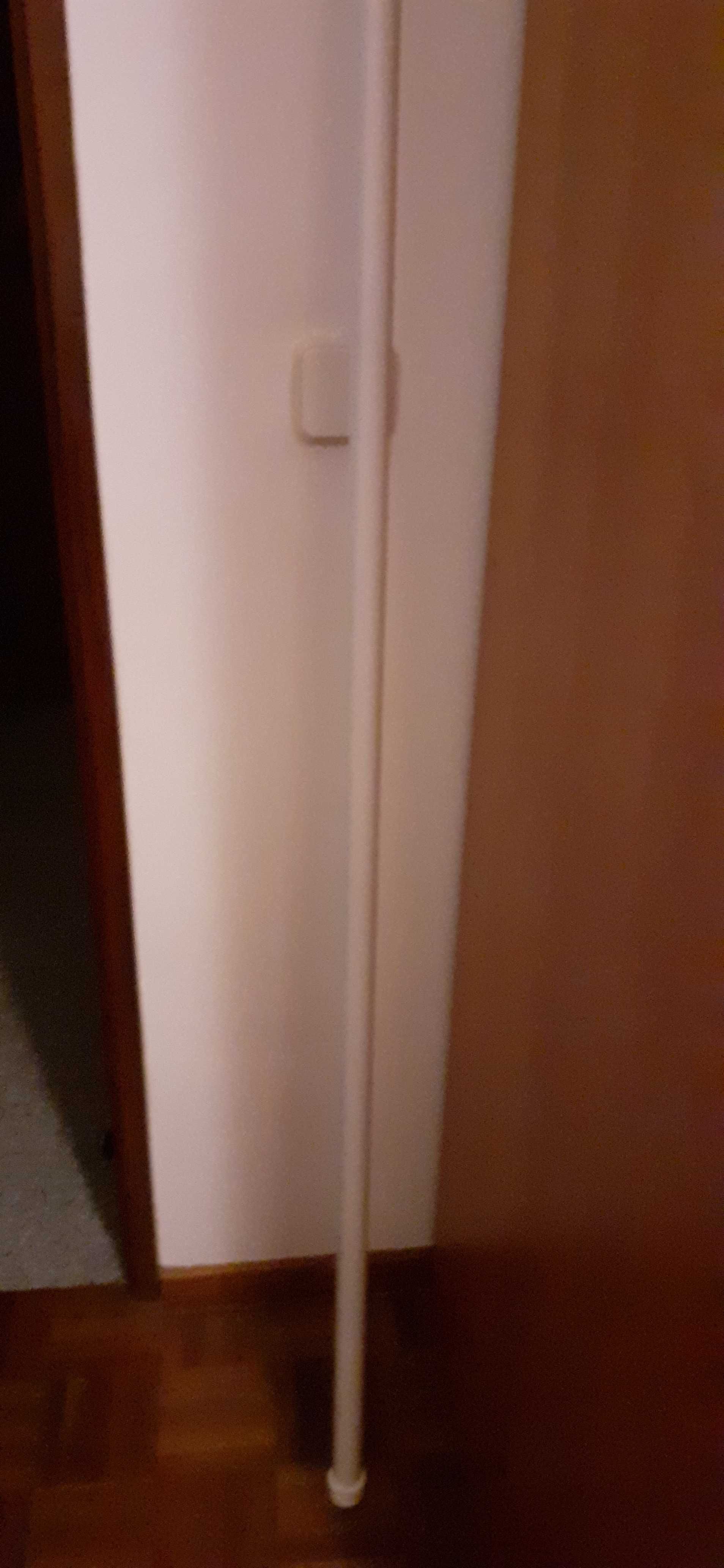 Vendo suporte (varao) branco para cortina