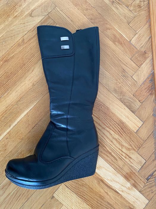 Чоботи жіночі зимові