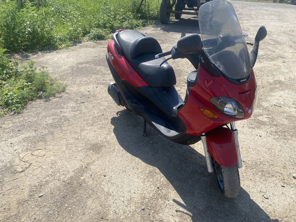 Продам piaggio x9