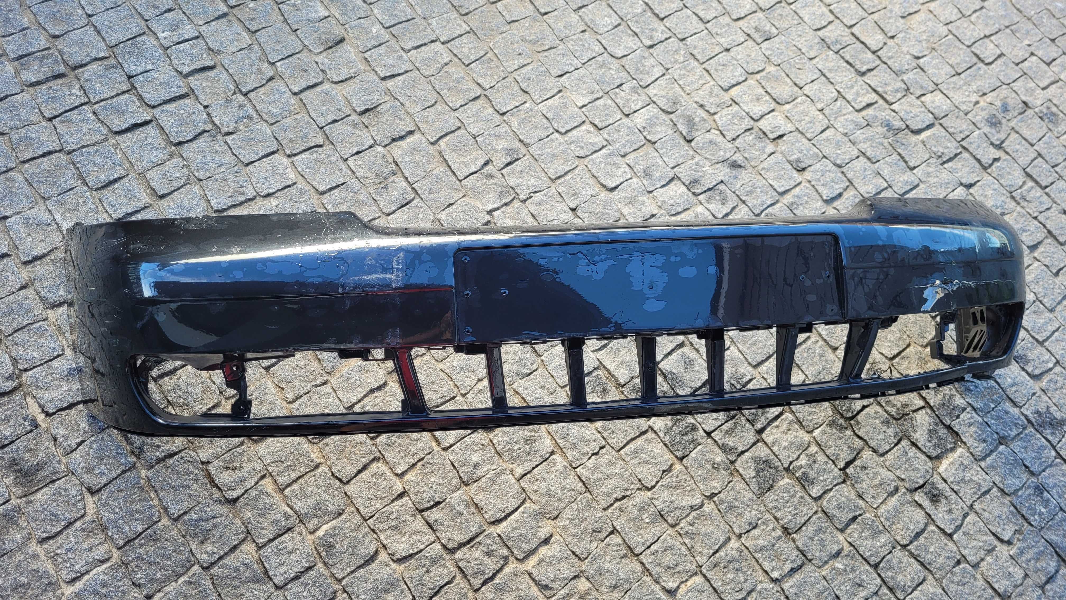 AUDI A4 B5 (8D)- Para-choques ORIGINAL Facelift Com Ligeiro Dano