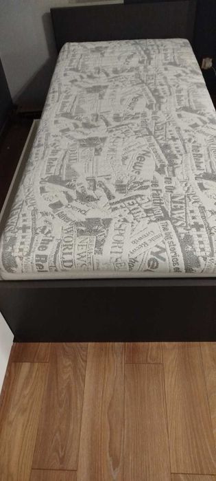 Łóżko jednoosobowe