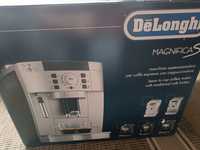 Кавоварка Delonghi