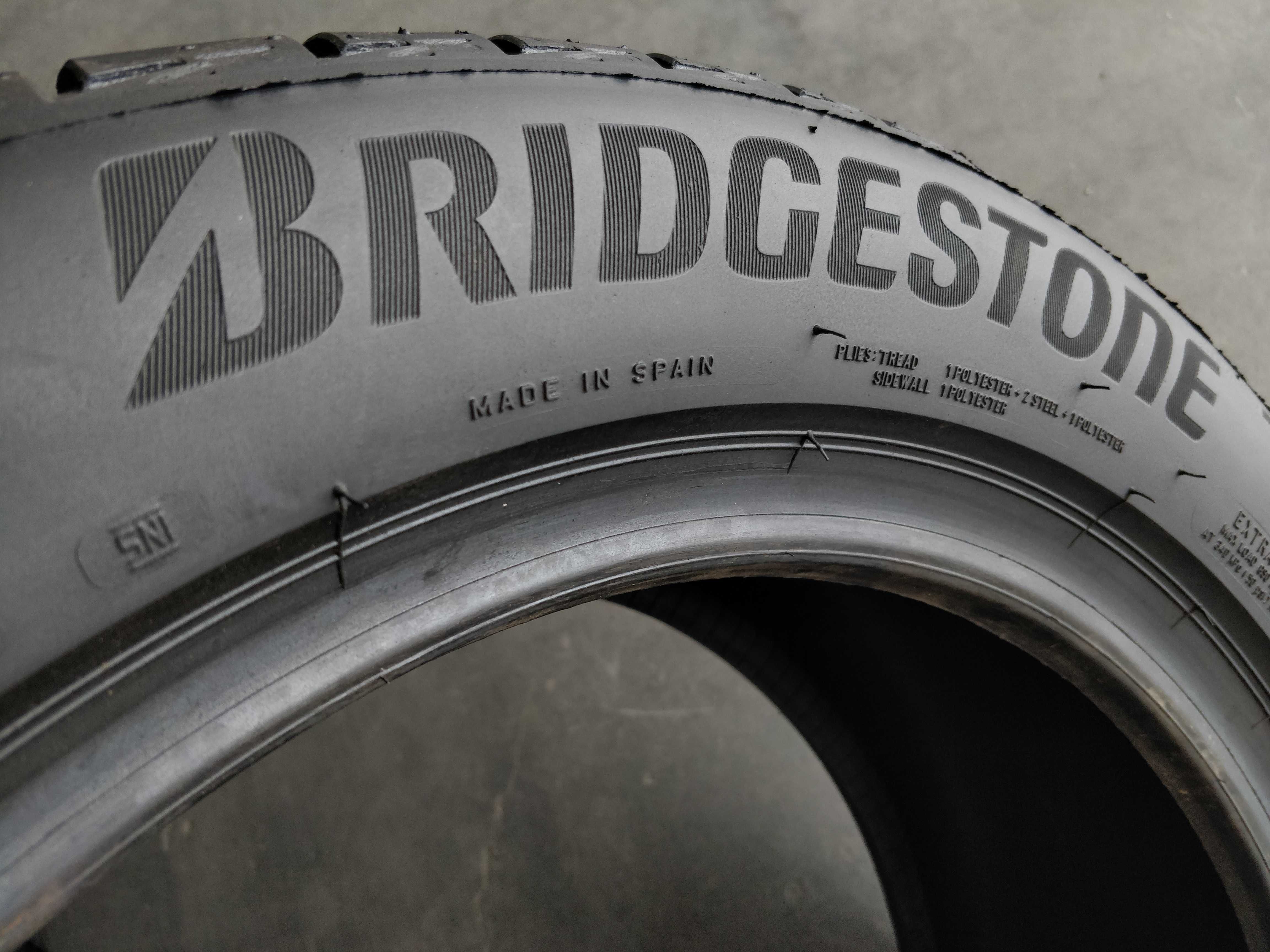 просто нові 215/50 r17 літні шини Bridgestone Turanza T005