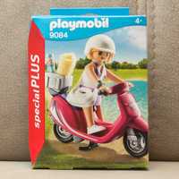 Playmobil 9084 - Plażowiczka na skuterze