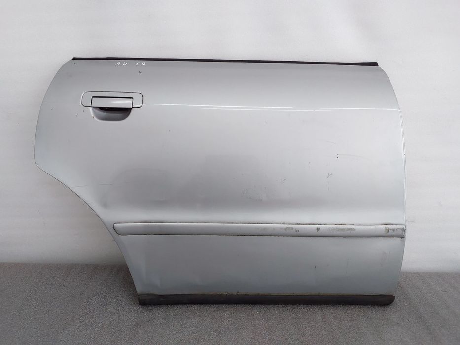 Porta trás direita AUDI A4 Avant (8D5, B5)