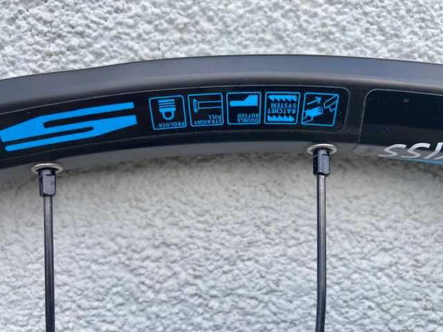 Koła 29" DT SWISS M1700 SPLINE TLR piasty DT350