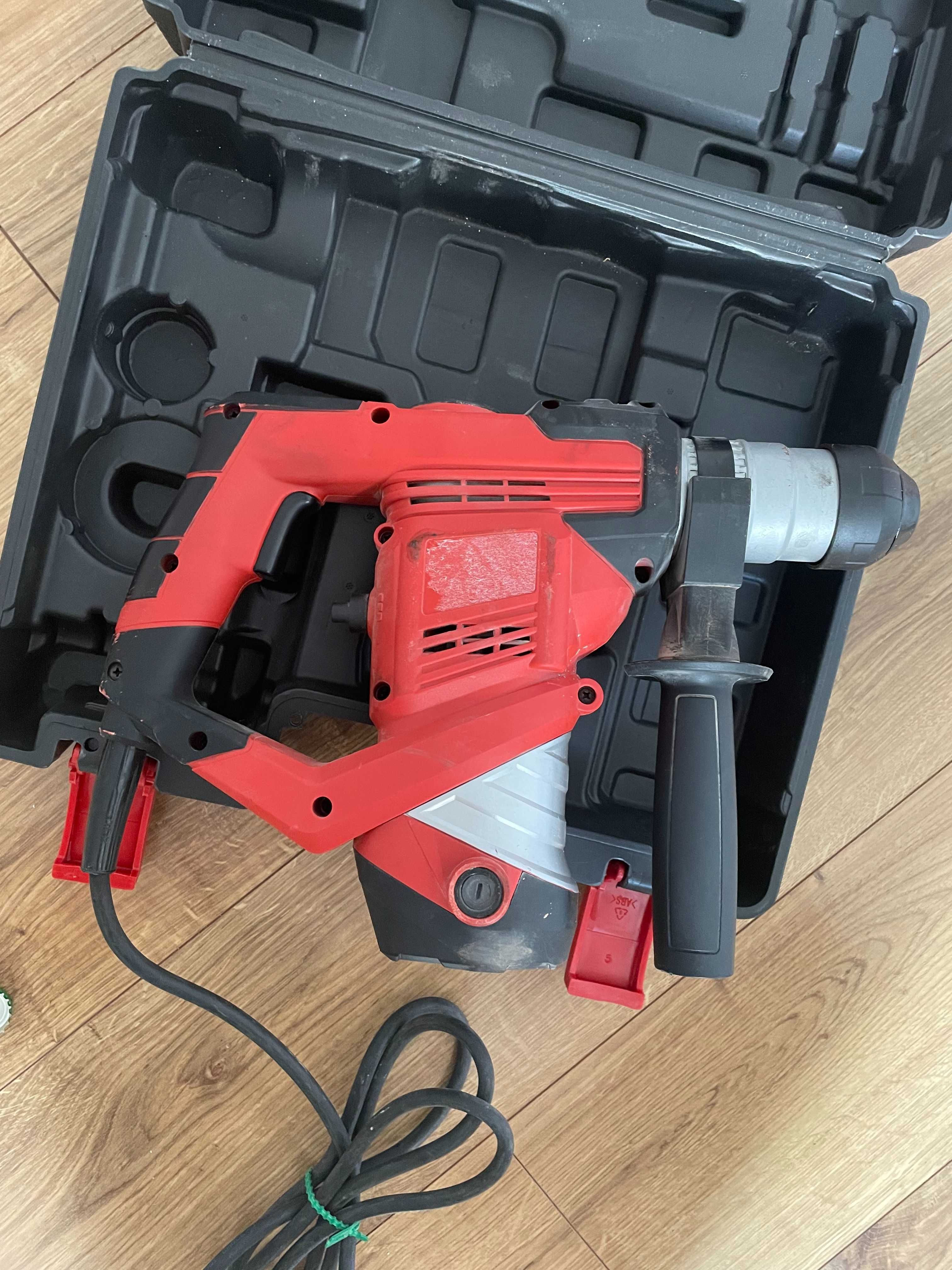 Einhell Młot Udarowo-Obrotowy TC-RH 900