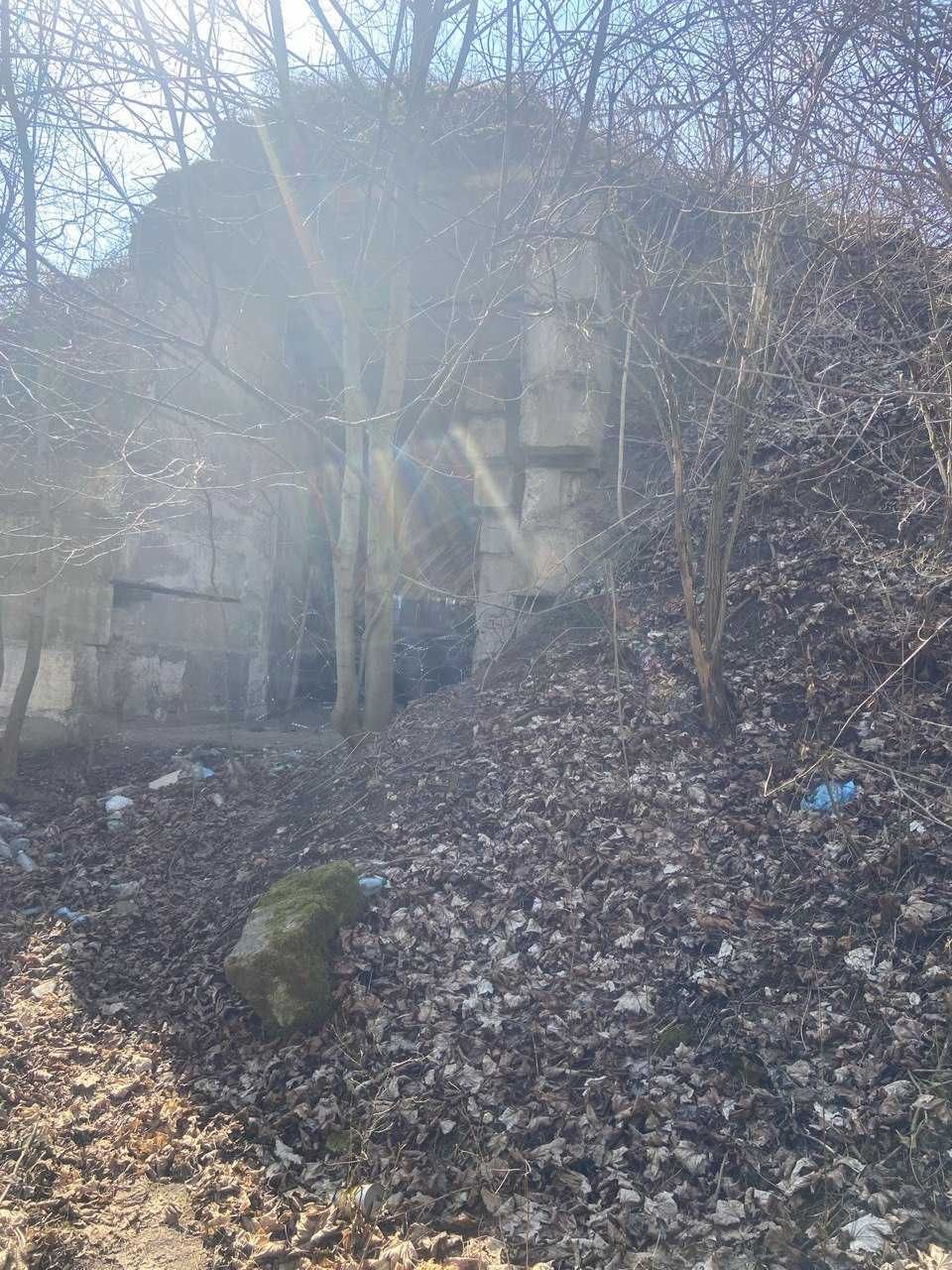 Нежитлова будівля, ангар, площею 911,3 м.кв.  Львівська обл.