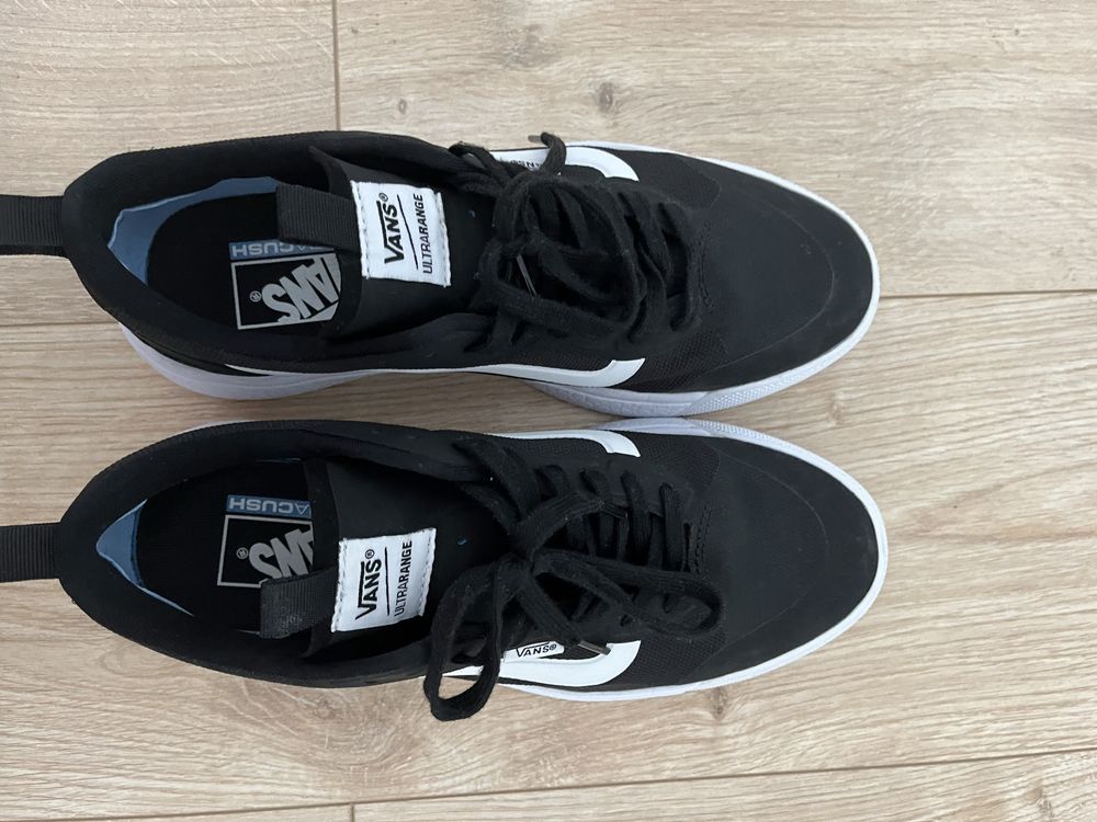 Sapatilhas Vans Ultrarange preto