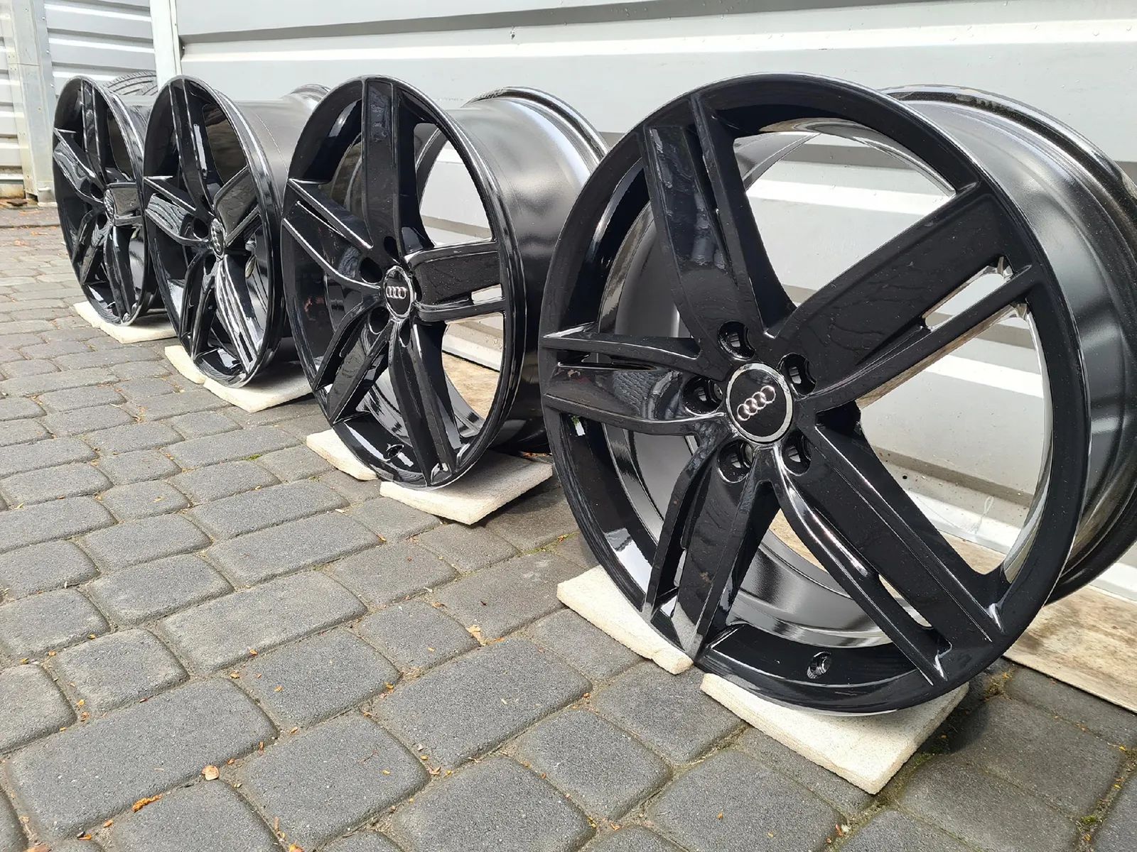 Oryginalne Felgi Audi 19 S3 A3 A4 A6 A8 Q3 TT