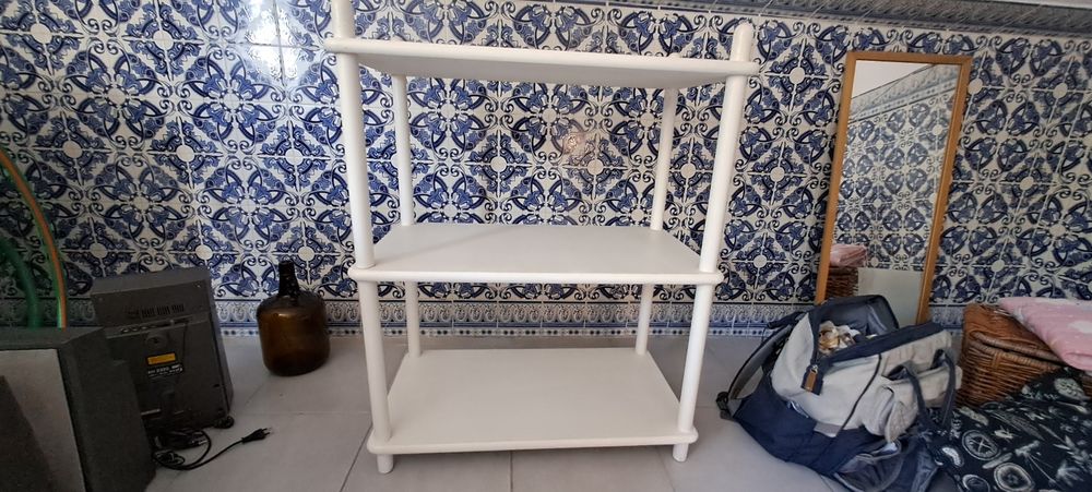 Móvel estante branco - Madeira