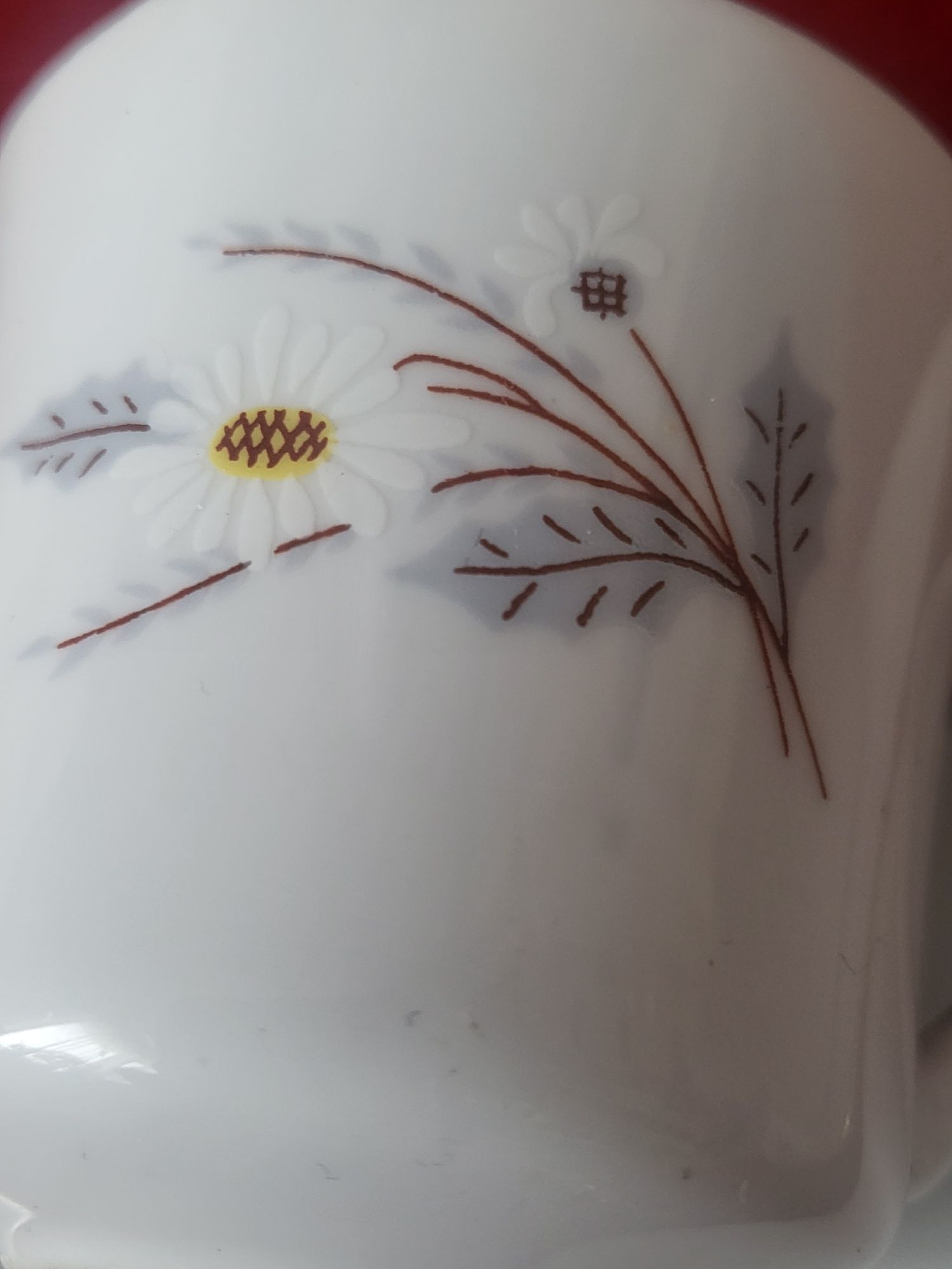 Filiżanka z spodkiem wzór Rumianek  stara porcelana 2szt. Ć/ Chodziez