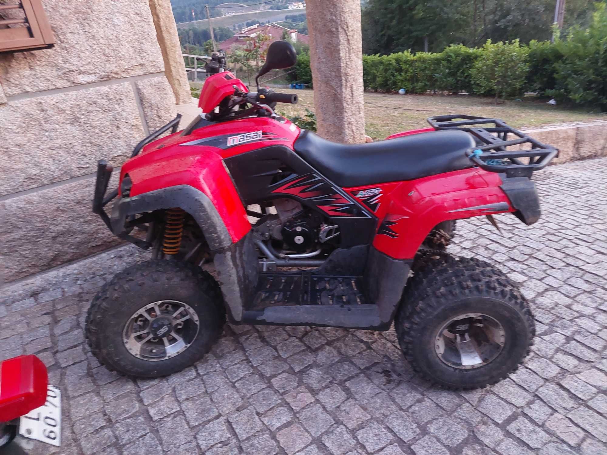 Moto 4 Masai motor honda