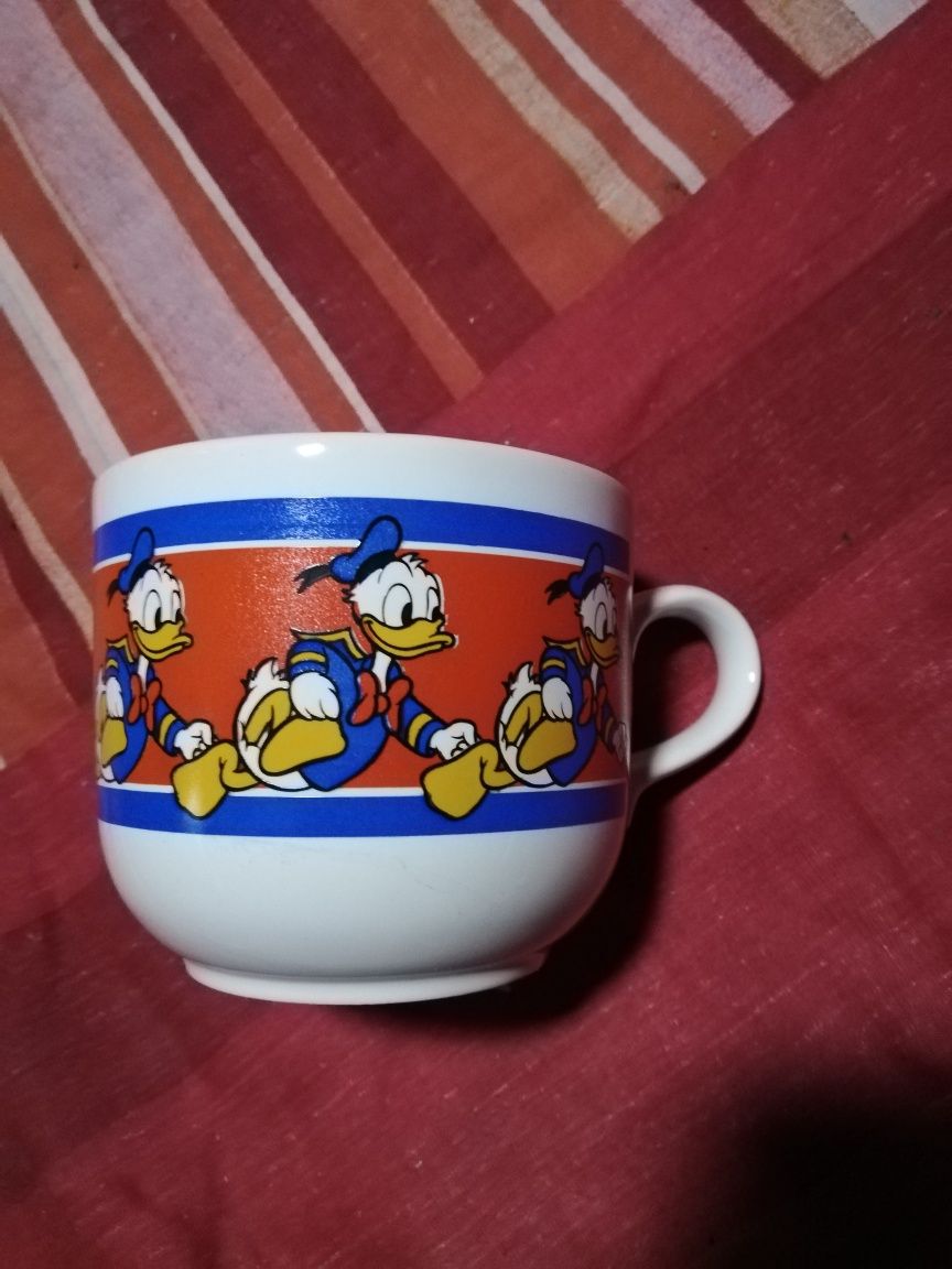 6 canecas pato Donald